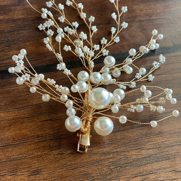 Hairpiece pearls ! - Picture 5 of 9